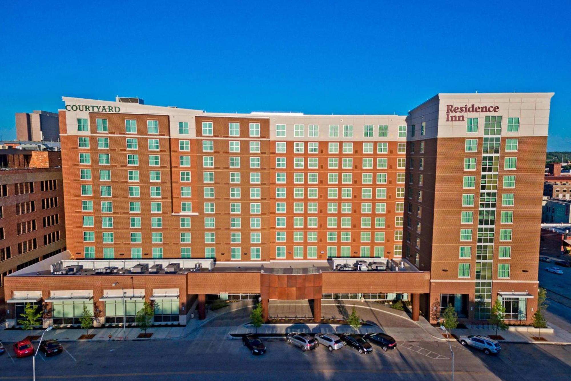Hotel By Marriott Kansas Downtown/convention Center Kansas City